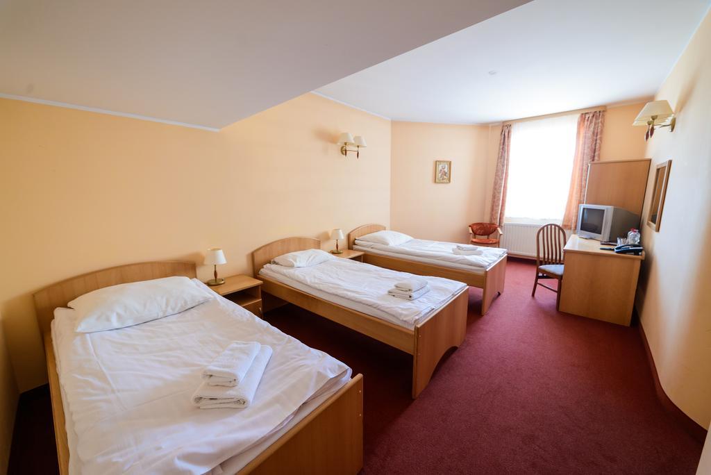 Hotel Bartis Bartoszyce Exterior foto